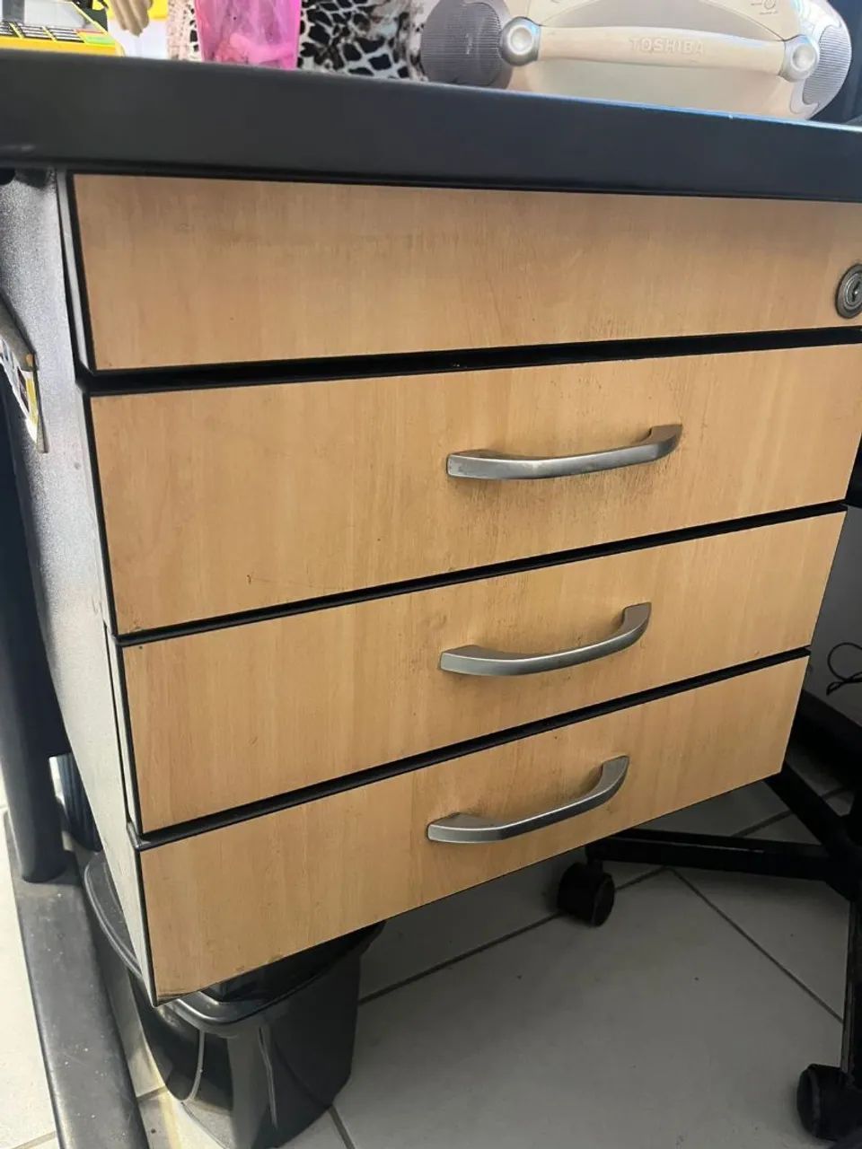 Mesa de escritório - Foto 2