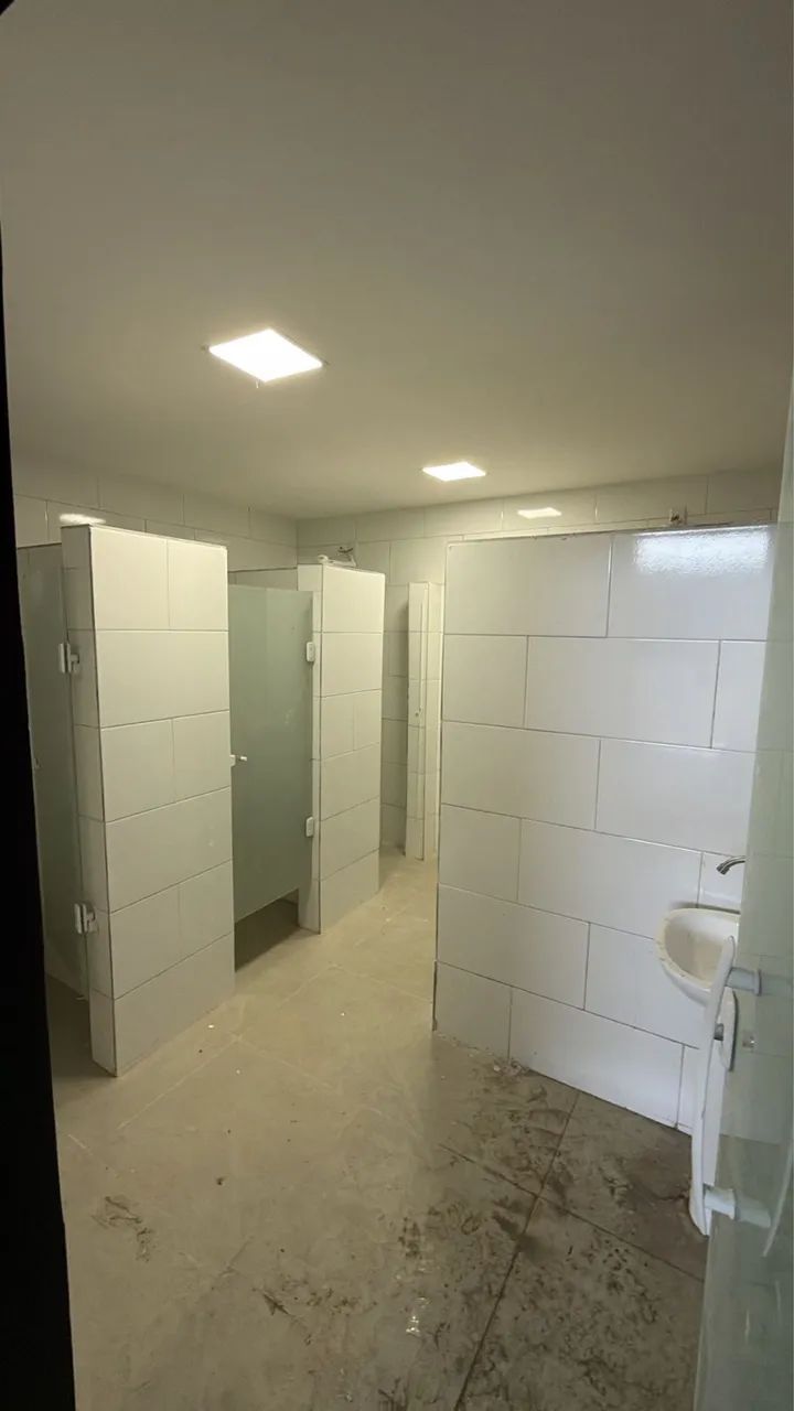 Alugo Galpão 1075m2  - Foto 3