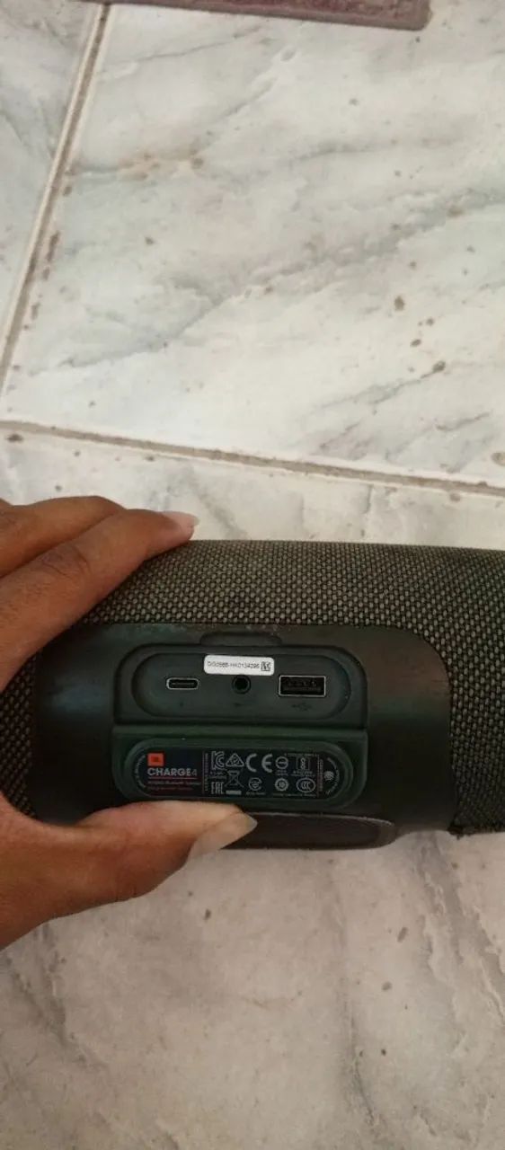 Caixa de som JBL CHARGE 4  - Foto 5