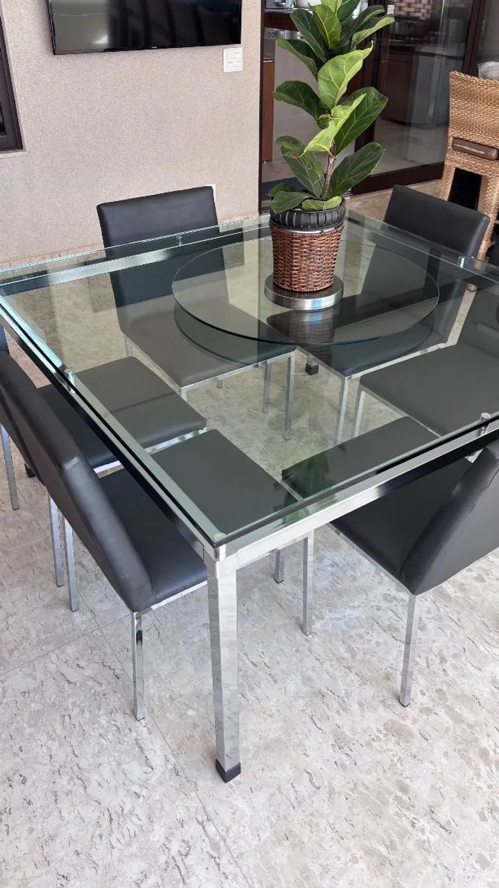 Mesa de jantar quadrada com 6 cadeiras  - Foto 2