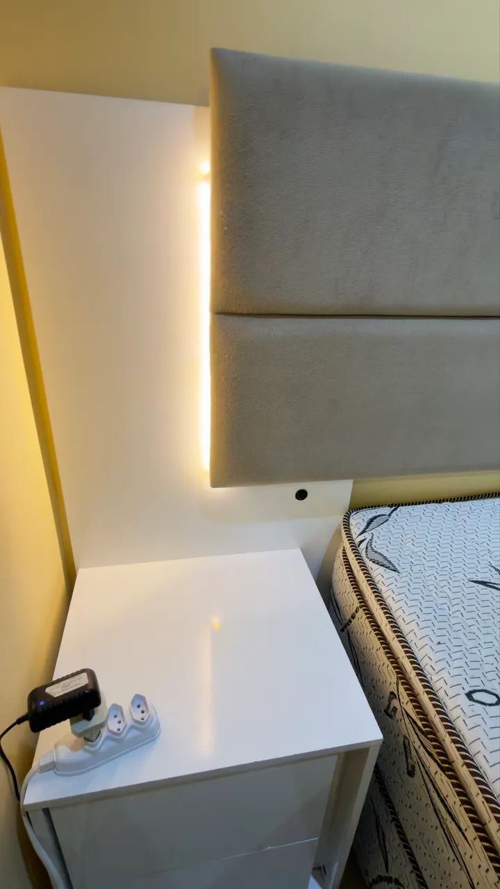 Cabeceira de casal estofada com LED+ cabeceira  - Foto 2