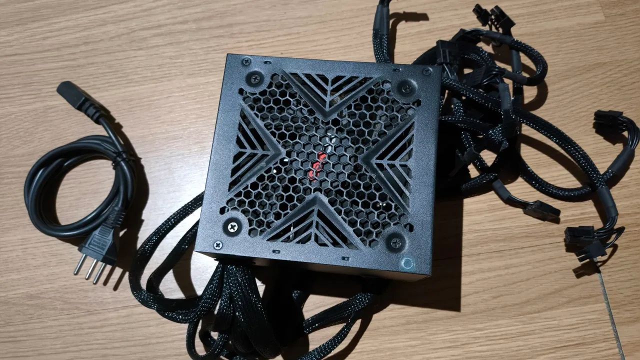 Fonte PCYes Shocker 600W - usada - Foto 5