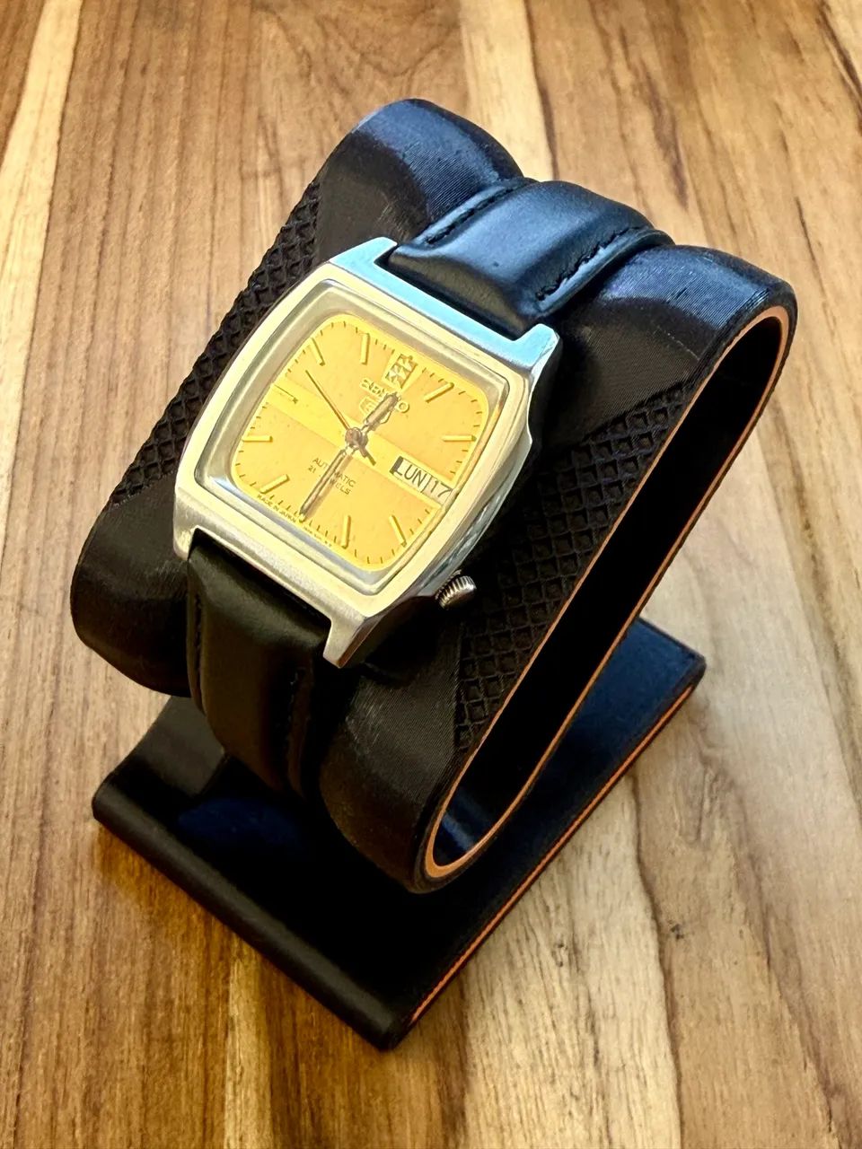Relógio Seiko 5 TV Screen Gold Dual * - 2002 - Foto 2