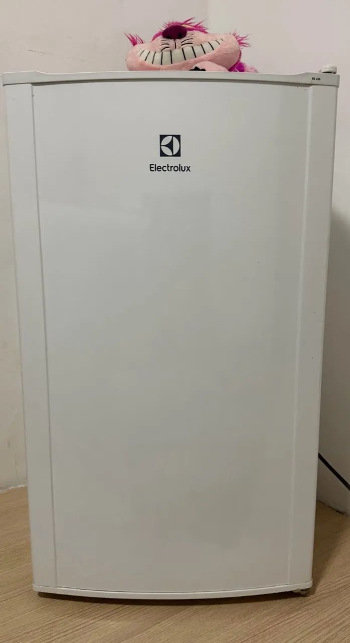 Frigobar Electrolux 