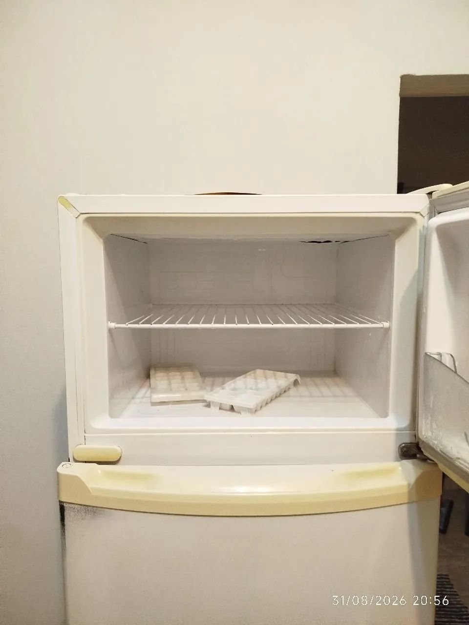 Geladeira Consul vc Biplex 258L - Foto 3