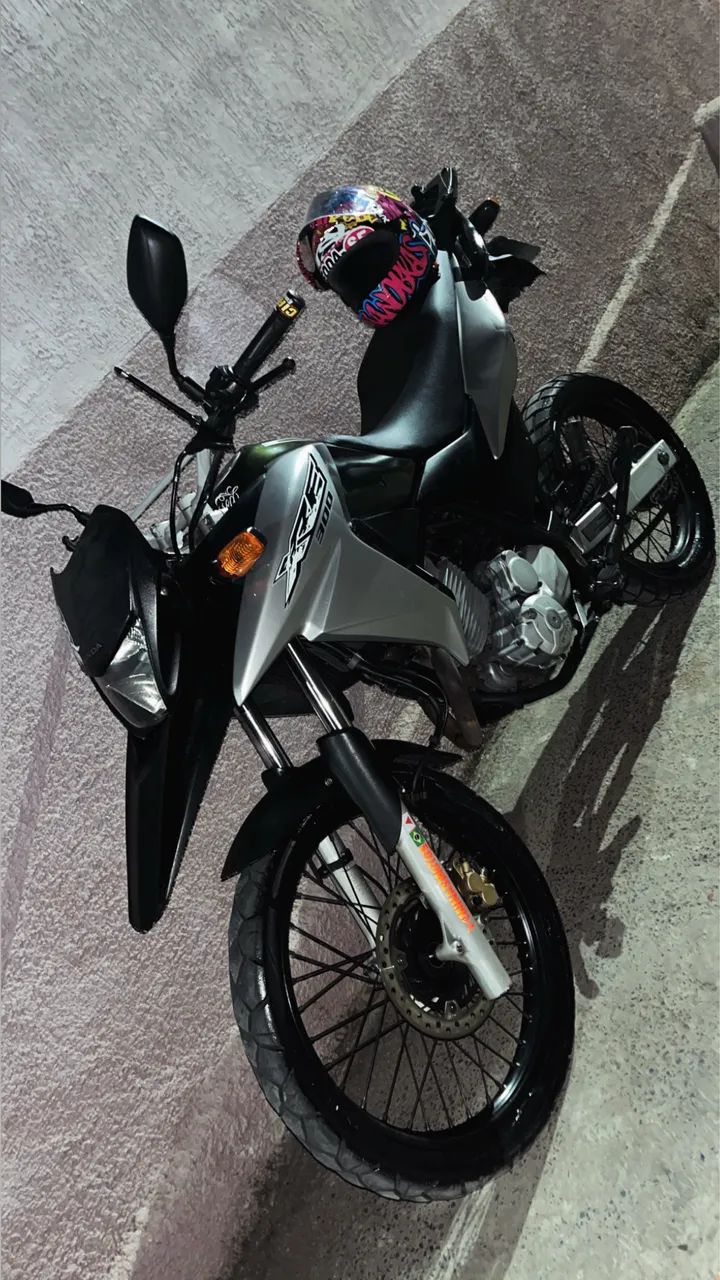 Xre 300 2018 doc 26 recibo em branco, só chama quem tive interesse 