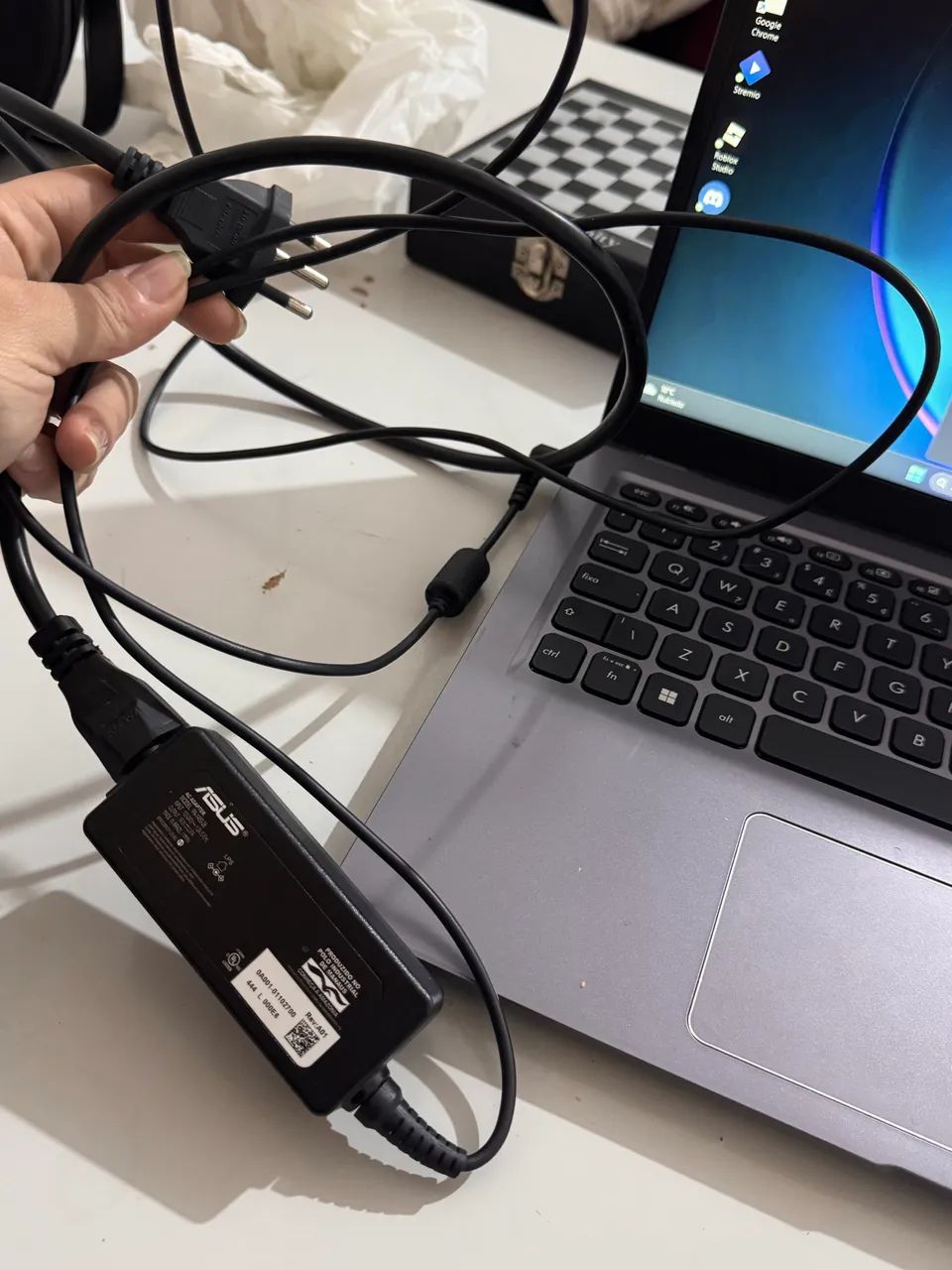 Notebook Asus para estudo.  - Foto 4