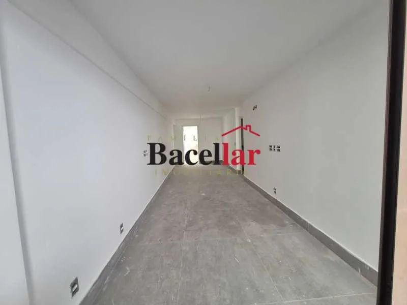 Apartamento : / Residencial / Vila Isabel