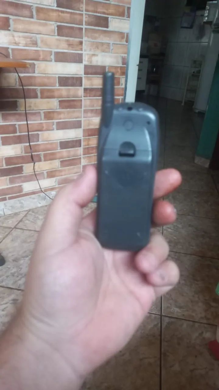 celular motorola c210 - Foto 2