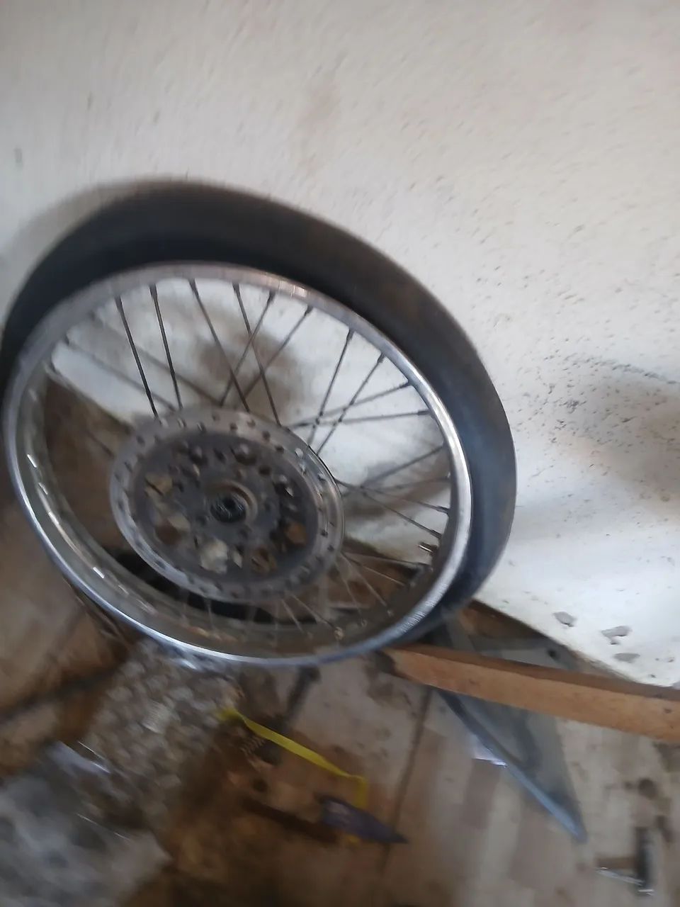 Roda dianteira com o disco da cg titan  - Foto 2