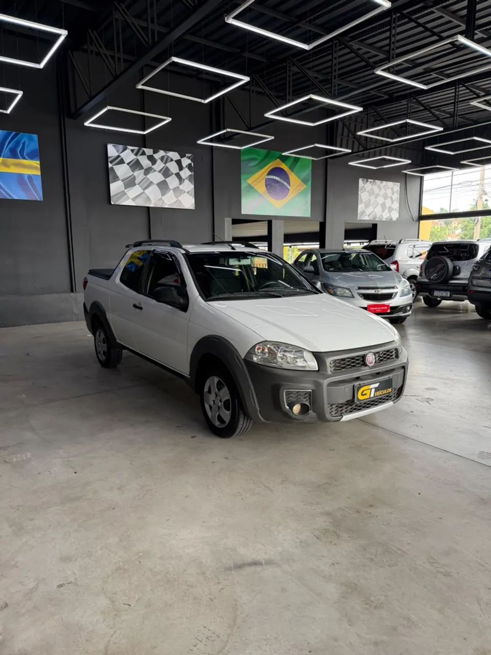Fiat Strada Working 1.4 MPI Fire Flex 8V CD 2014 - Foto 3