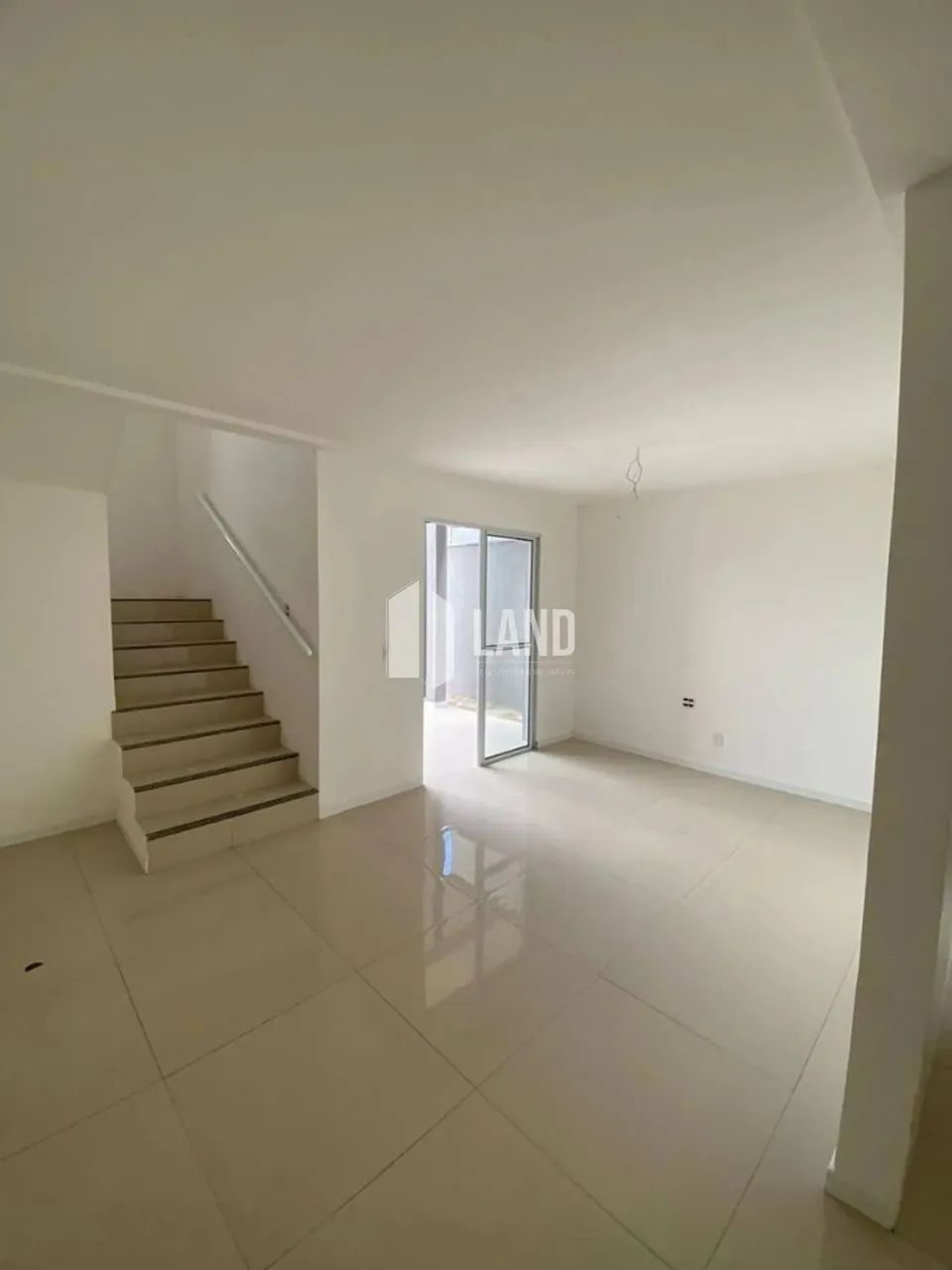 Casa em rua privativa com 3 suítes no Eusébio - R$400.000,00 - Foto 5