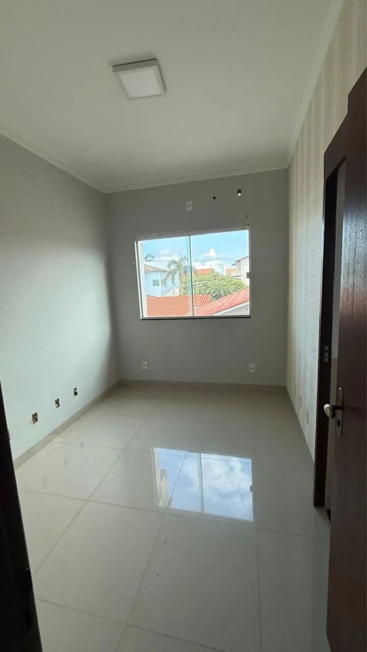 Aluguel sobrado 205 sul