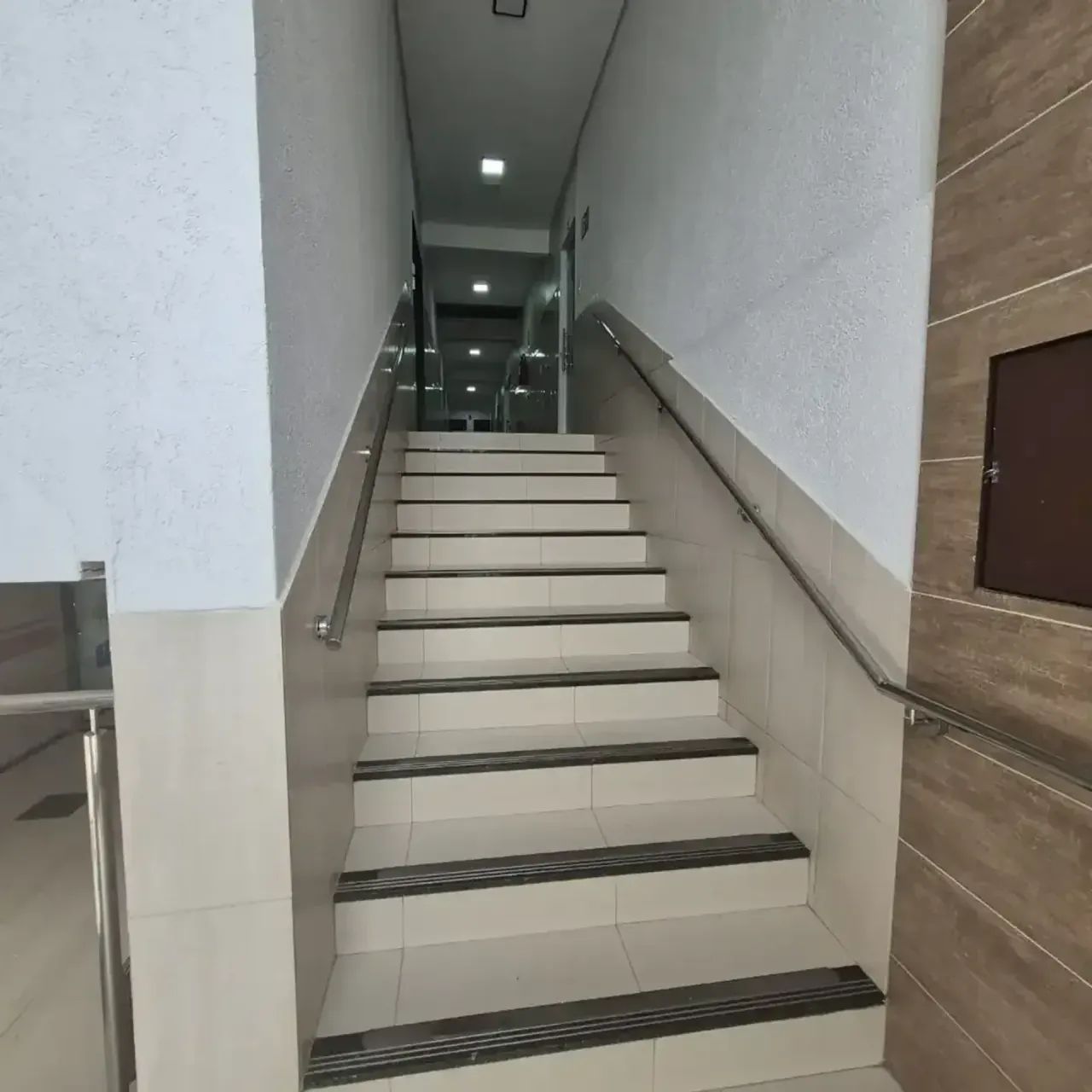 Sala comercial com 1 sala para alugar na Rua 2, 236, Setor Nova Vila, Goiânia - Foto 5