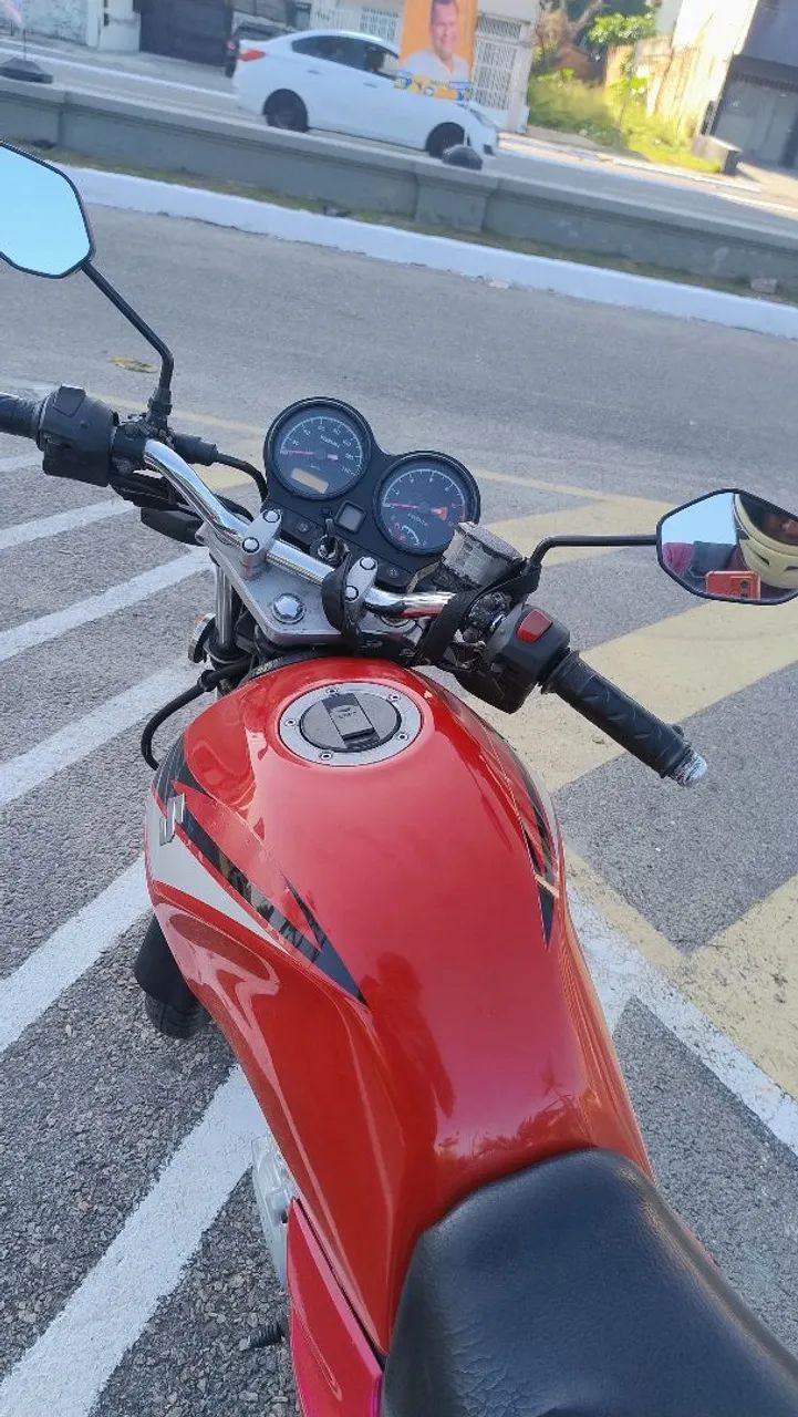 Vendo moto Suzuki 2013  - Foto 3