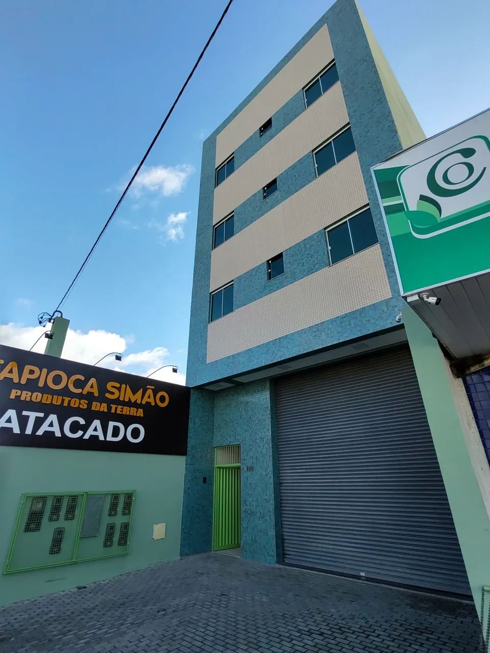 Aluga-se ponto comercial CENTRO