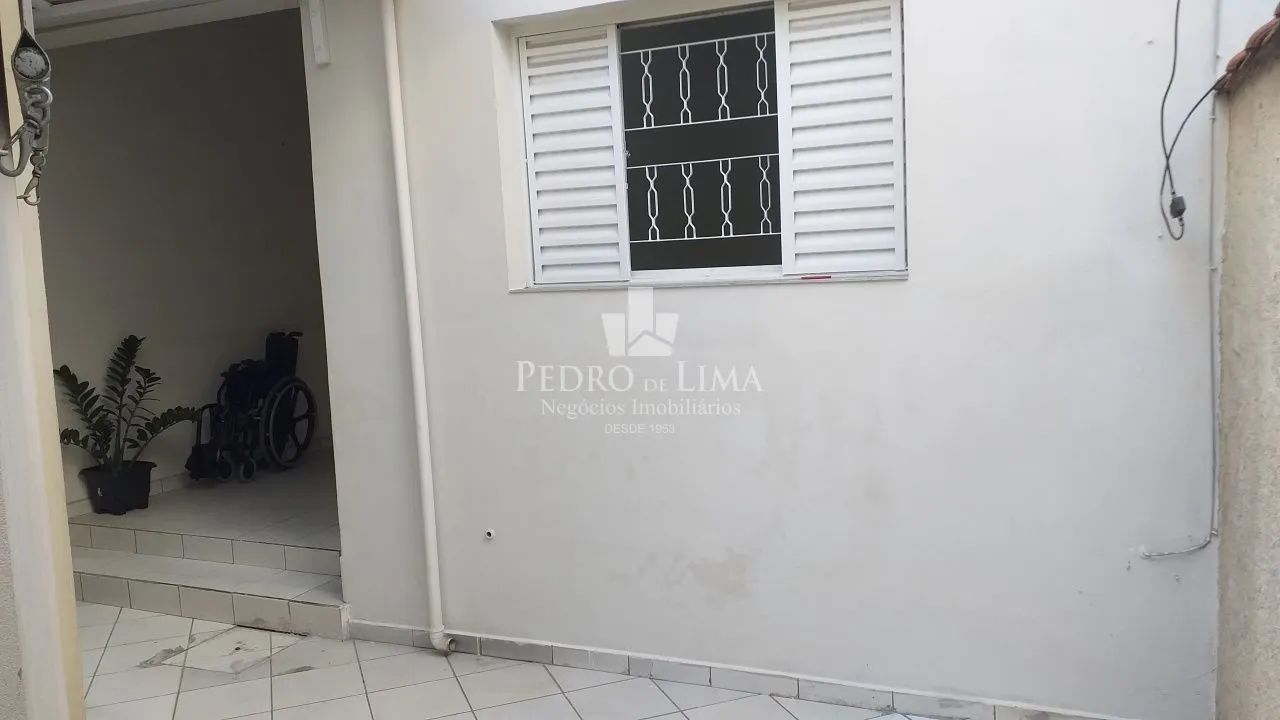 Casa Térrea 1 Dormitório, fundos, no Tatuapé - Foto 3