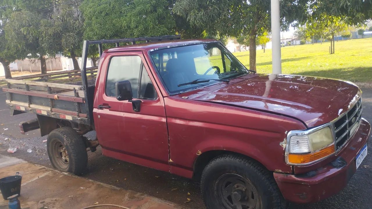 Ford F-1000 F-1000 XL 2.5 HSD Diesel TB 1997