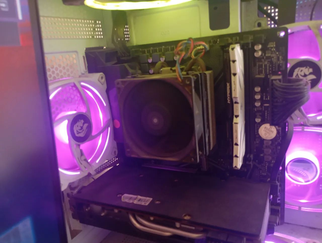 Placa mãe B550aorus elite  - Foto 2