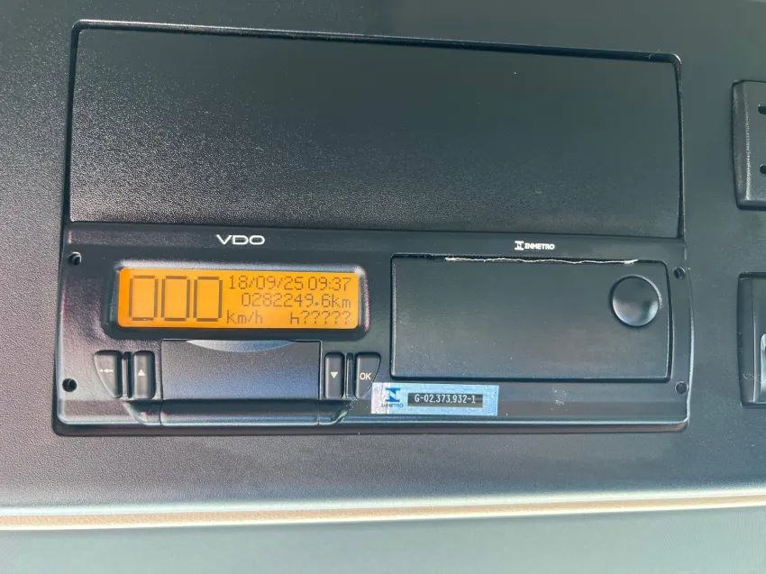 Mercedes-Benz Actros 2651 LS 6x4 | Selectrucks. - Foto 9