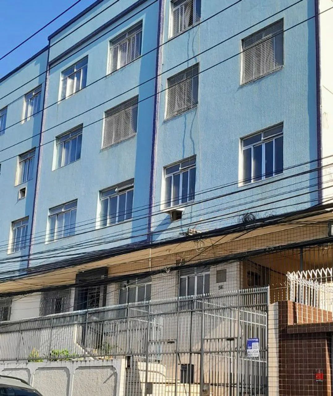 Apt de fundos 3° andar 