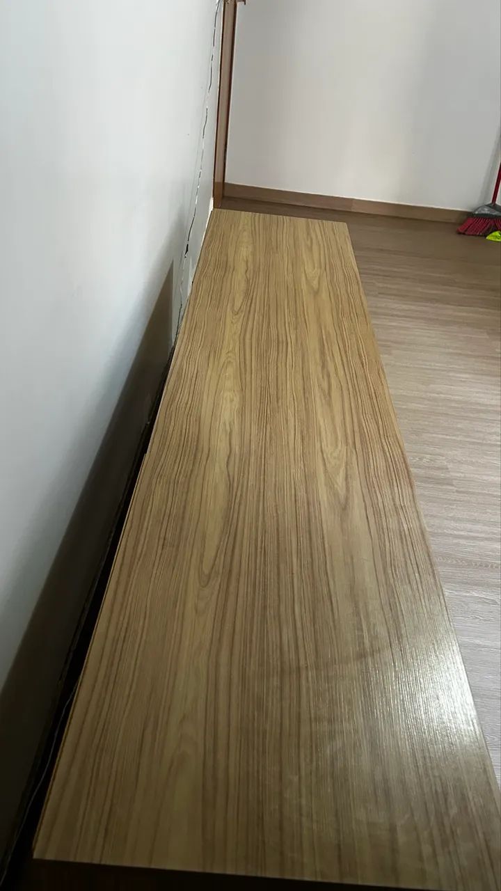 Rack para TV até 70 polegadas.