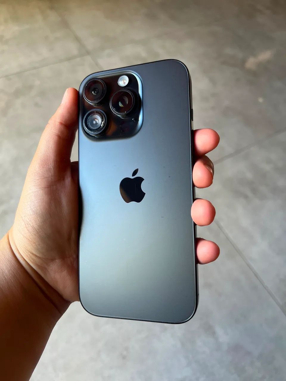 iPhone 16 PRO 128GB - Foto 2