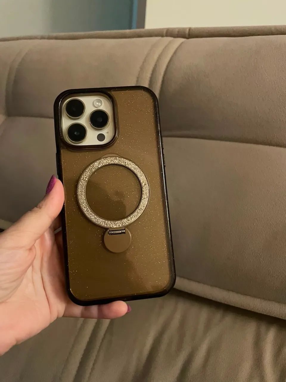 Vendo IPhone 14 Pro Max 128 gb (dourado) - Foto 2