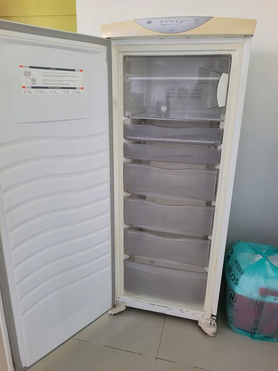 Vendo freezer brastemp - Foto 4