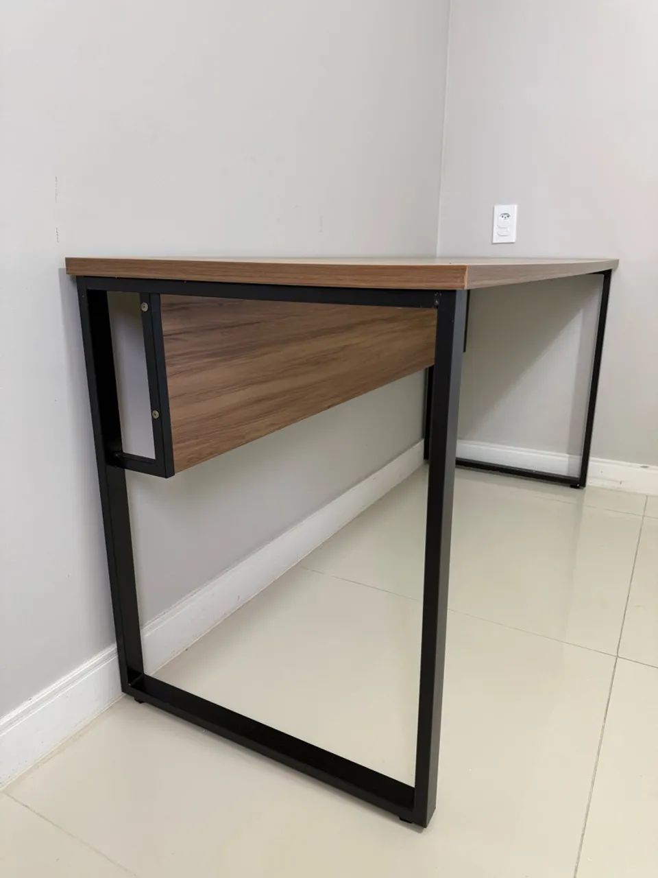 Mesa de Escritório - Foto 2