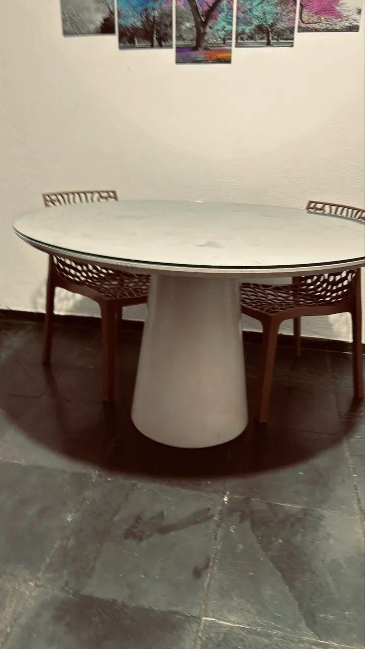 Mesa de Jantar Cone Redonda 120 cm Laca off white