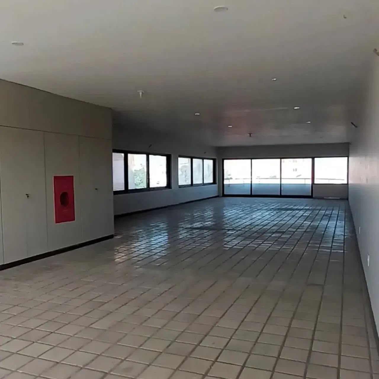 Alugo  prédio comercial no São Francisco - Foto 2