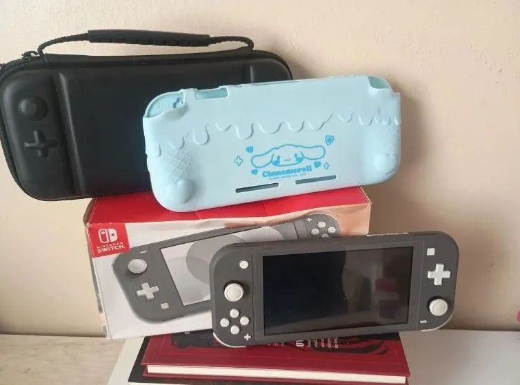 DESBOOQUADO 256GB Switch lite
