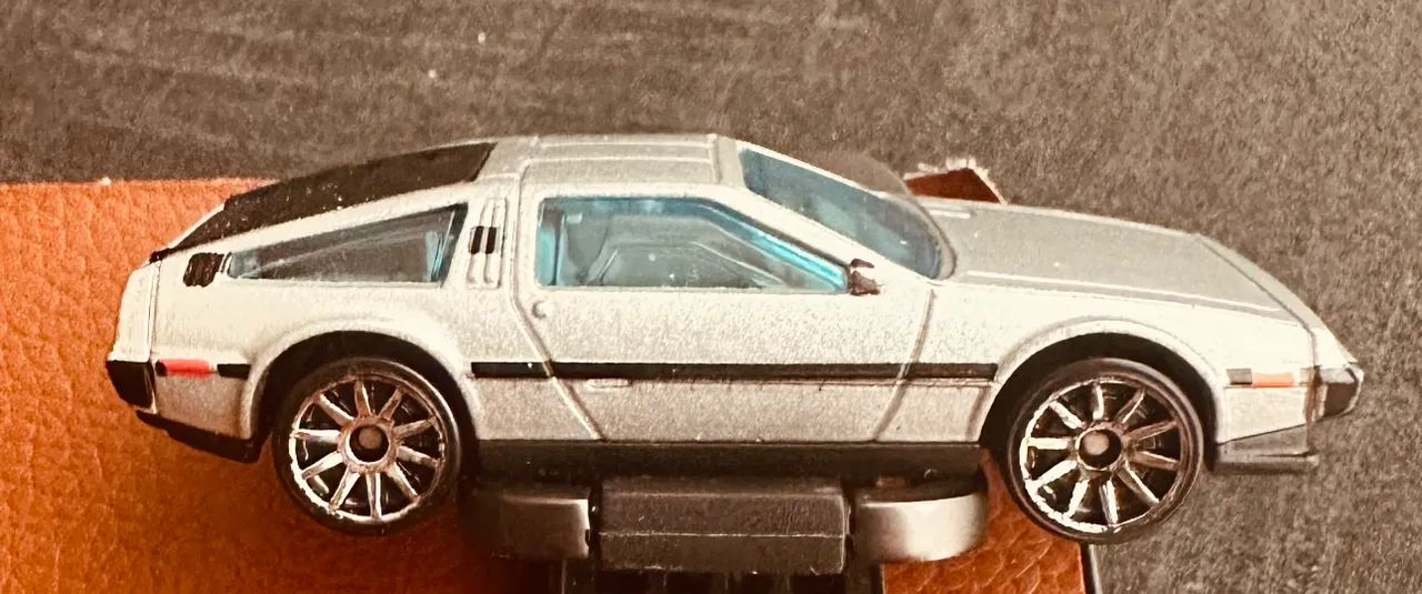 Coleção Hot Wheels Delorean 5 - Foto 3