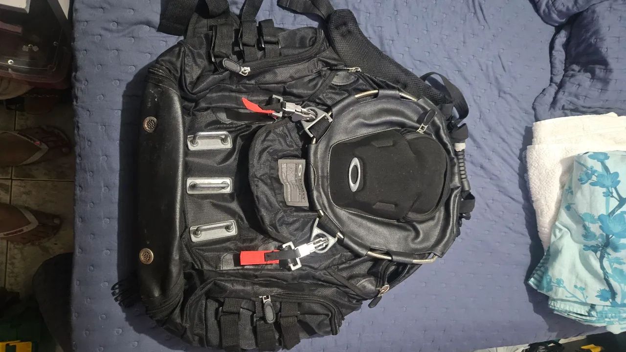 Mochila oakley