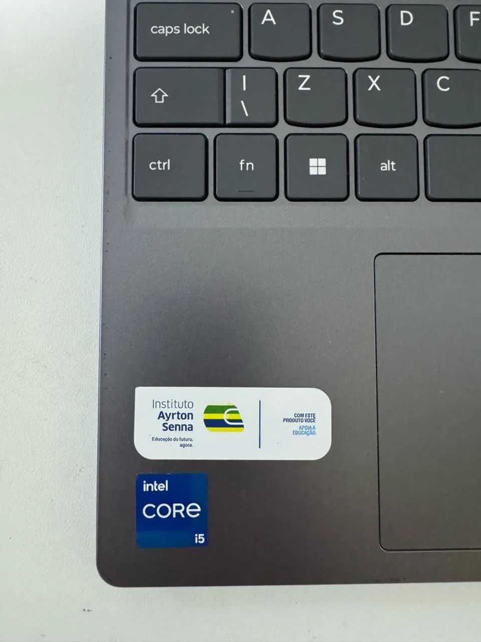 Notebook Lenovo Slim 3 i5 8gb ram 512 ssd  - Foto 2
