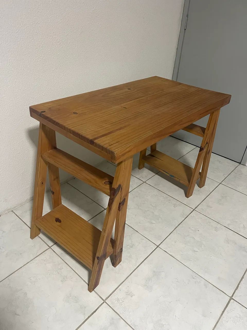 Mesa madeira computador articulada - Foto 2
