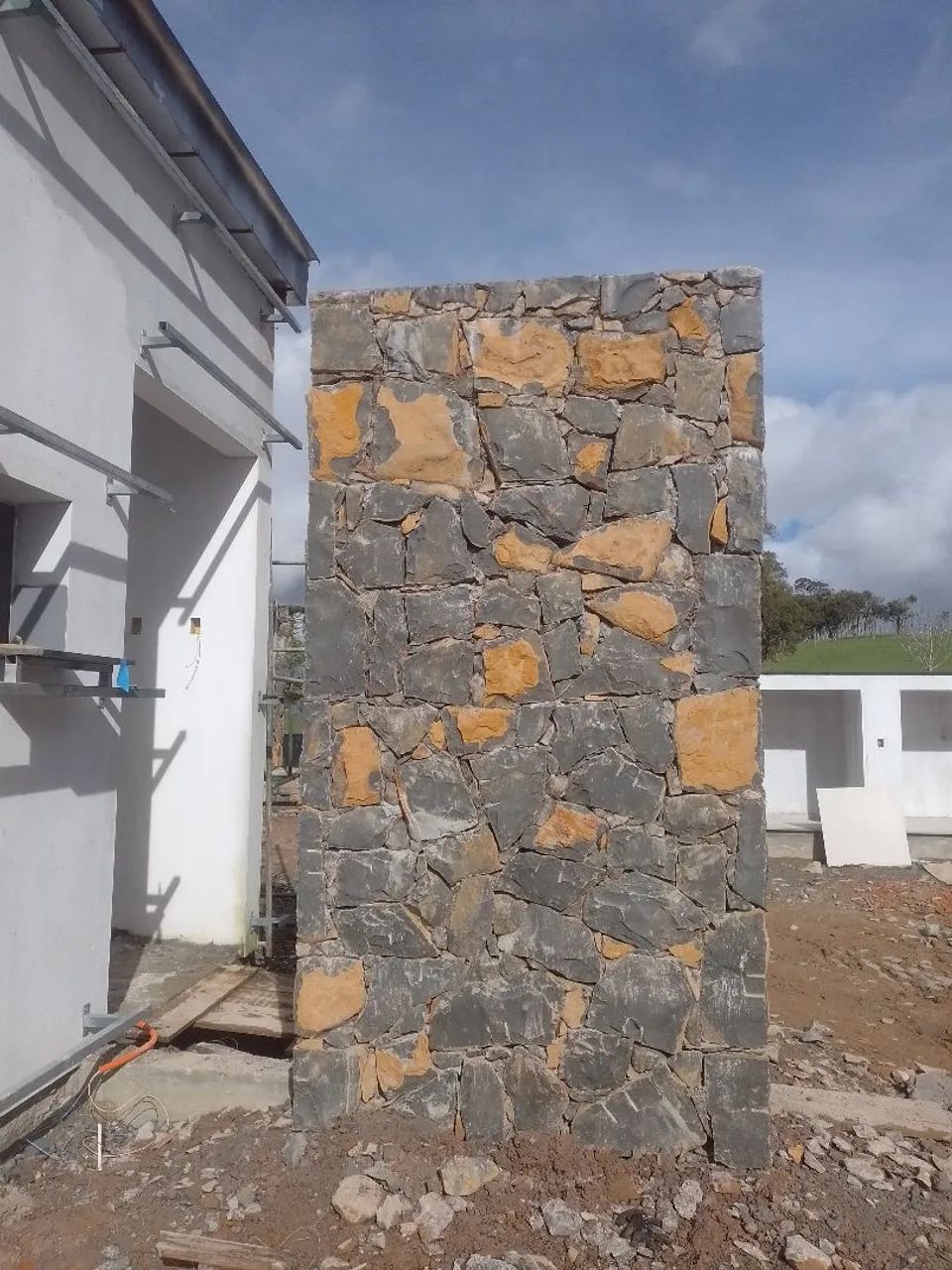 Muro de pedra e contenção  - Foto 3