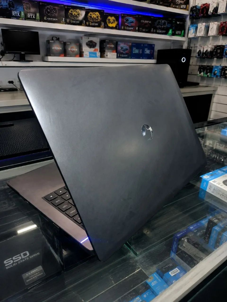 ?Note Positivo Core i3 8°, 8 RAM, 256 SSD, bateria 100%. Pronto para uso. - Foto 2