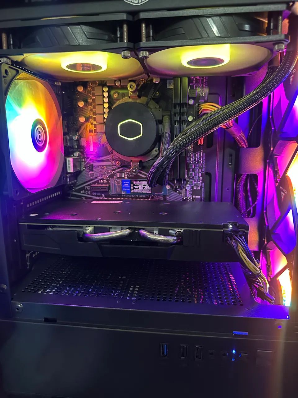 PC GAMER COMPLETO!! Ryzen 7 2700X | RX 580 8GB | 16GB RAM | 500GB SSD - Foto 5