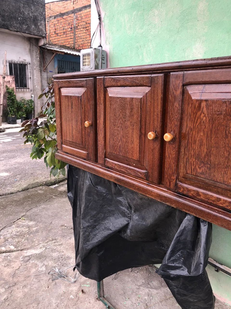 Armário de madeira ( Parede )
