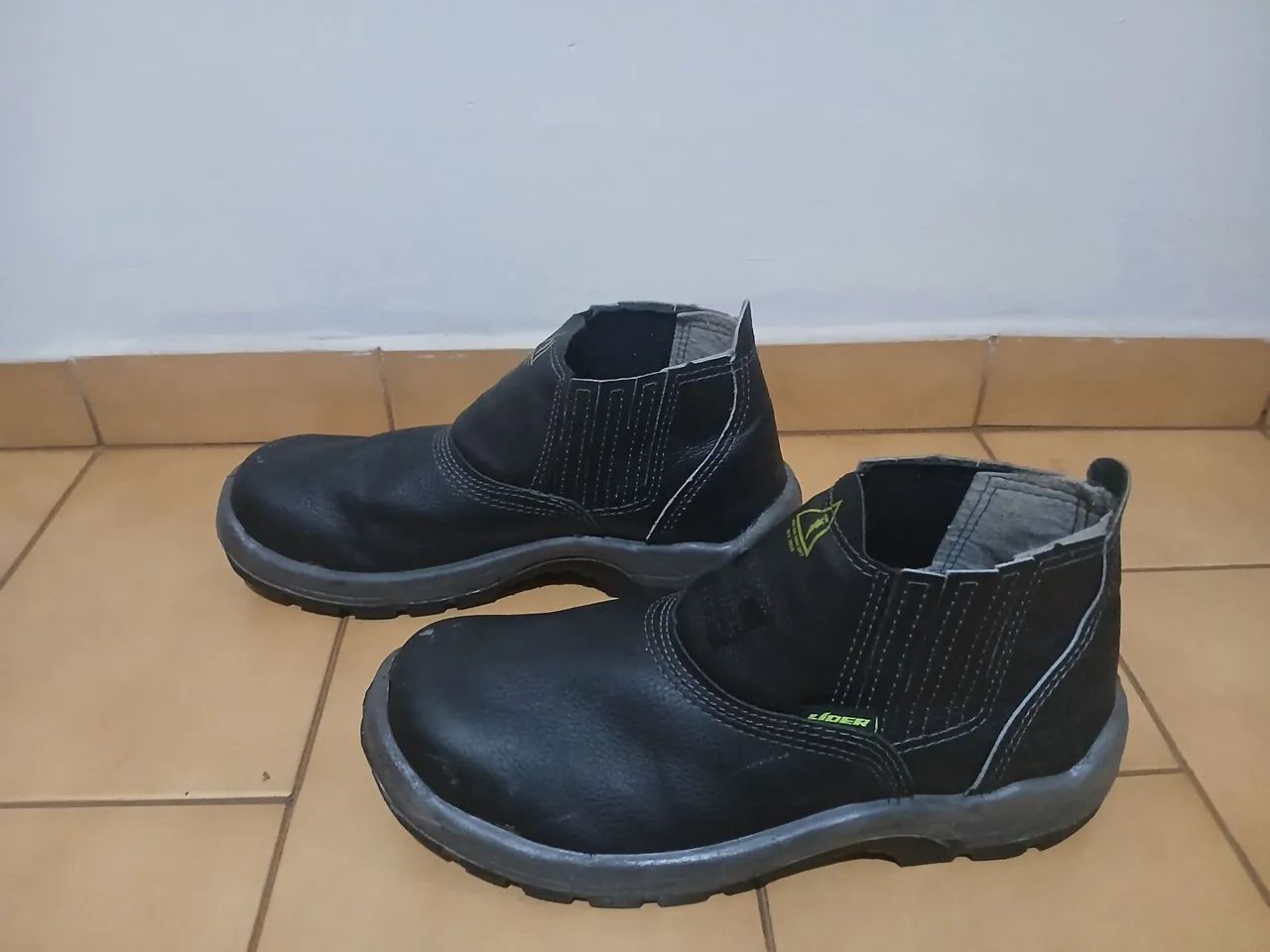 Bota para Trabalho  - Foto 2