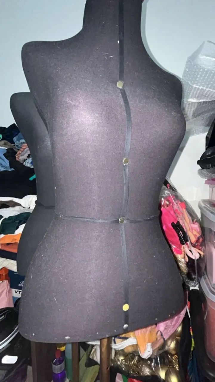 Maniquin super conservado 