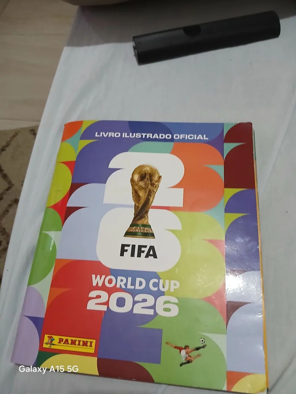 Album copa do mundo 2026 com 5 seleções completas e 337 figurinhas coladas