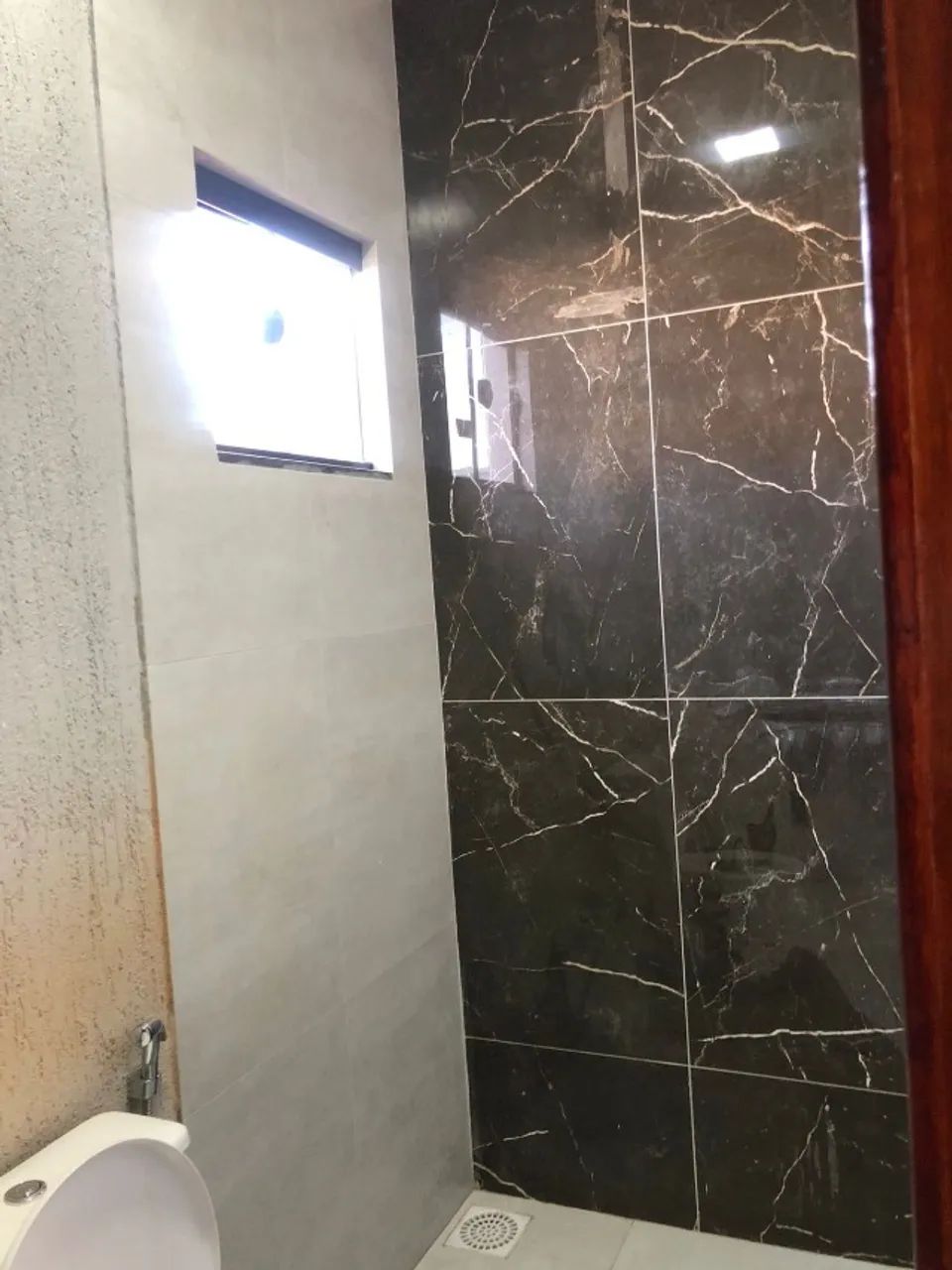 2 casas sendo cada uma 3 quartos e 1 suíte - Foto 3