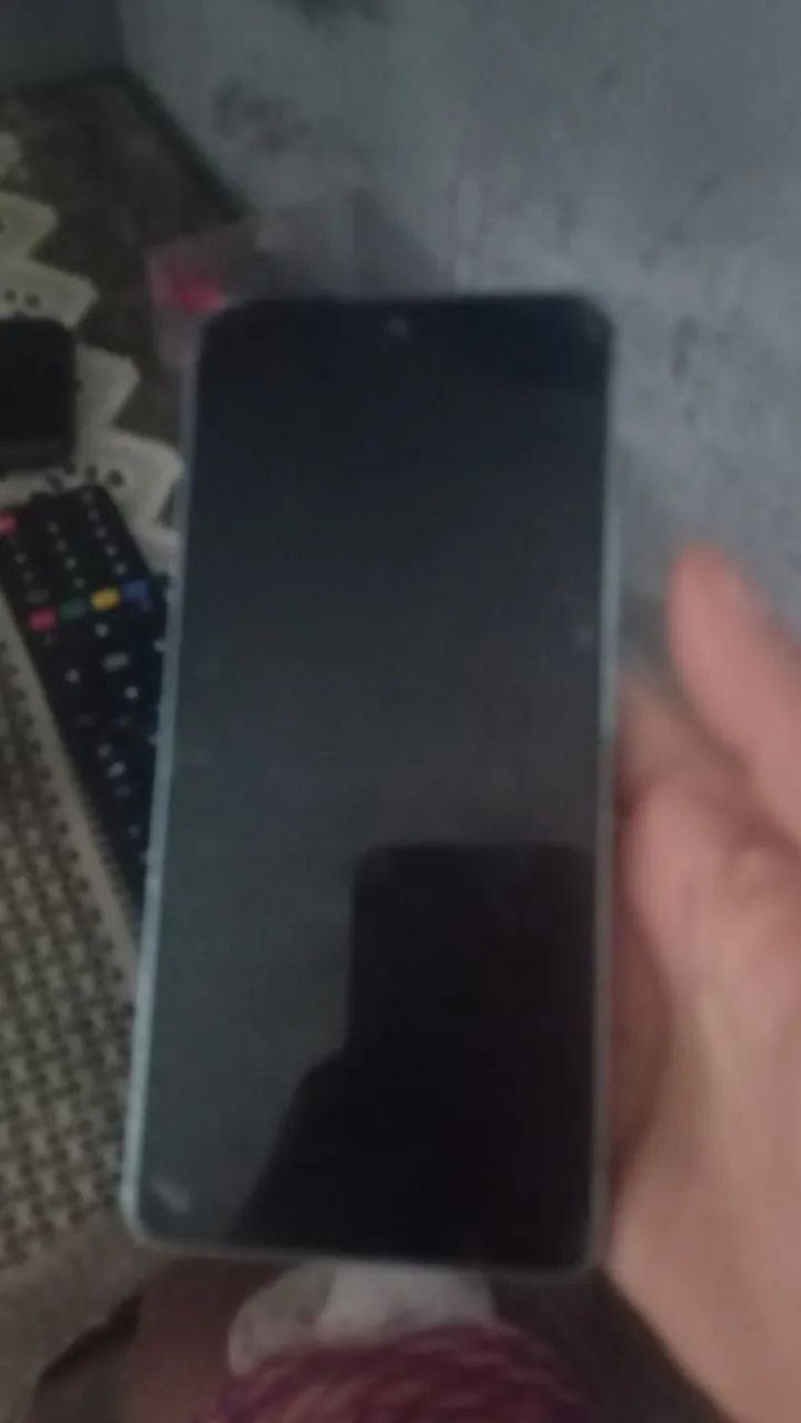 Celular not 13 com marca de uso .Pega tudo  - Foto 2