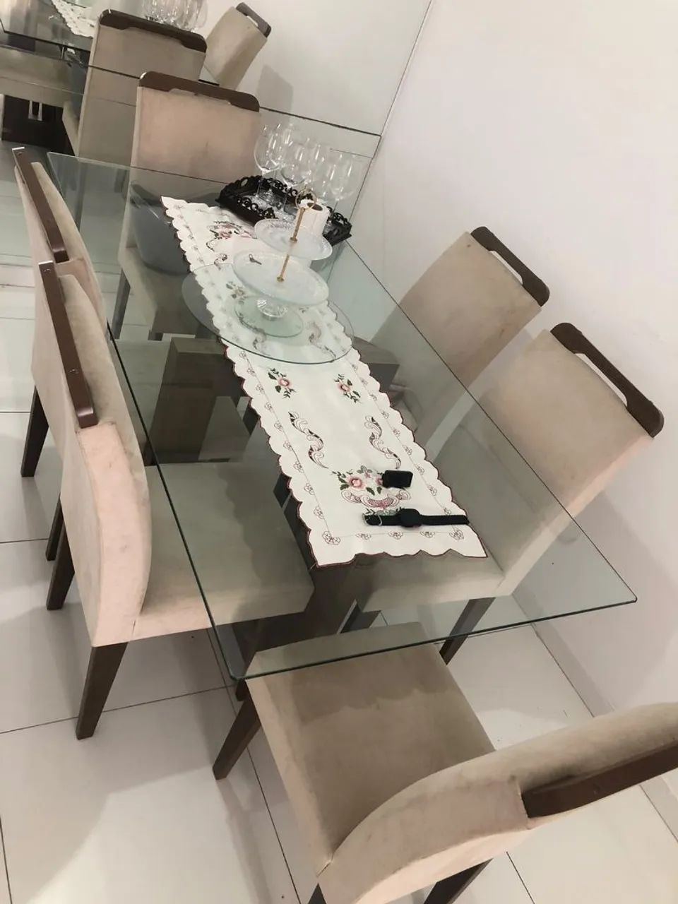 Mesa de vidro com 6 cadeiras  - Foto 5
