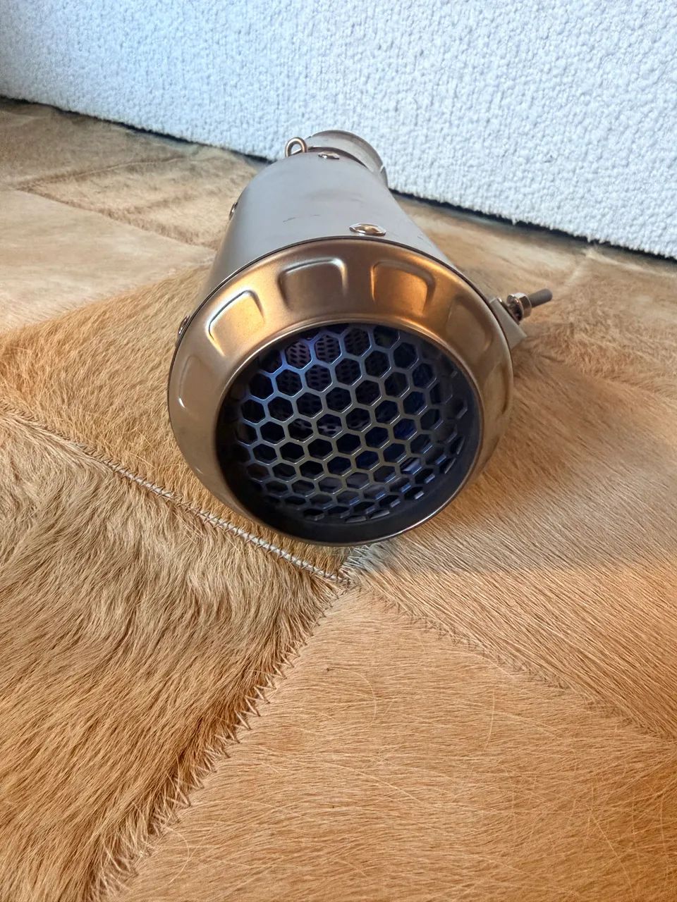 Cano esportivo original Akrapovic - Foto 4