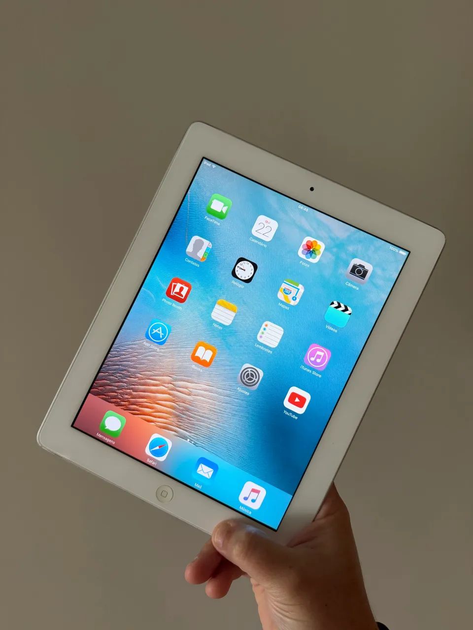 iPad 2 Wi-Fi 64GB