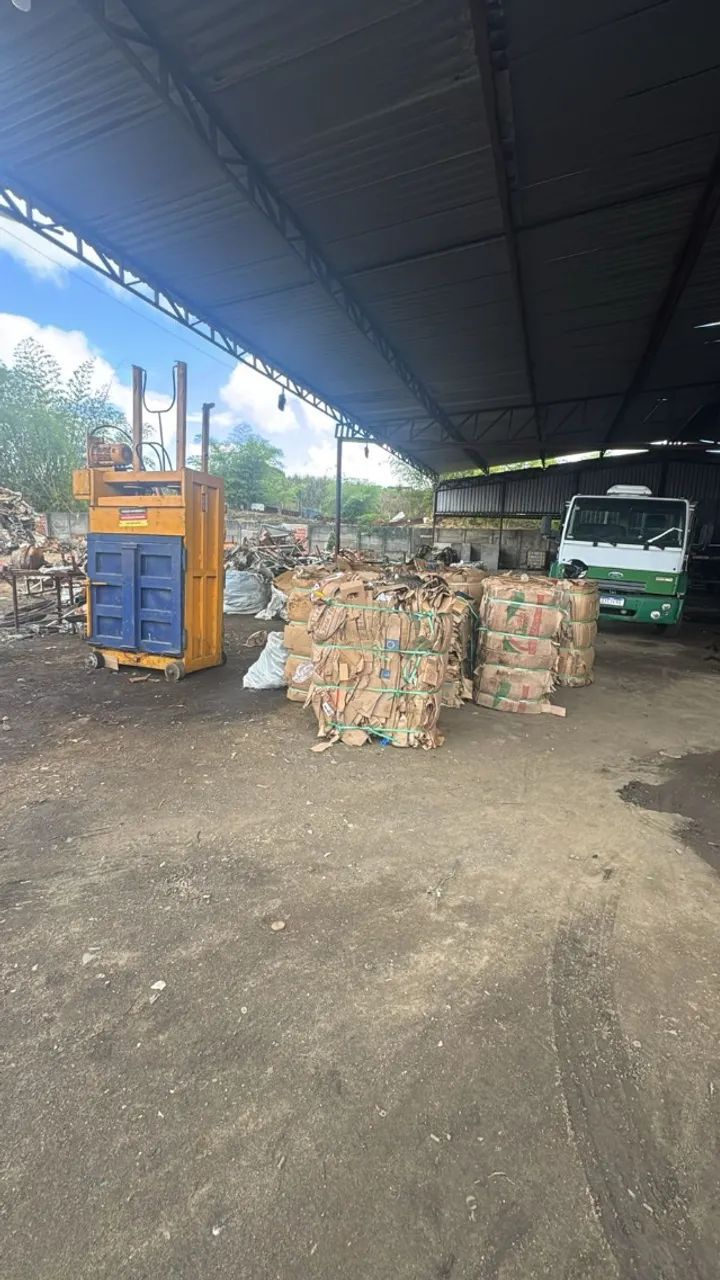 Prensa enfardadeira